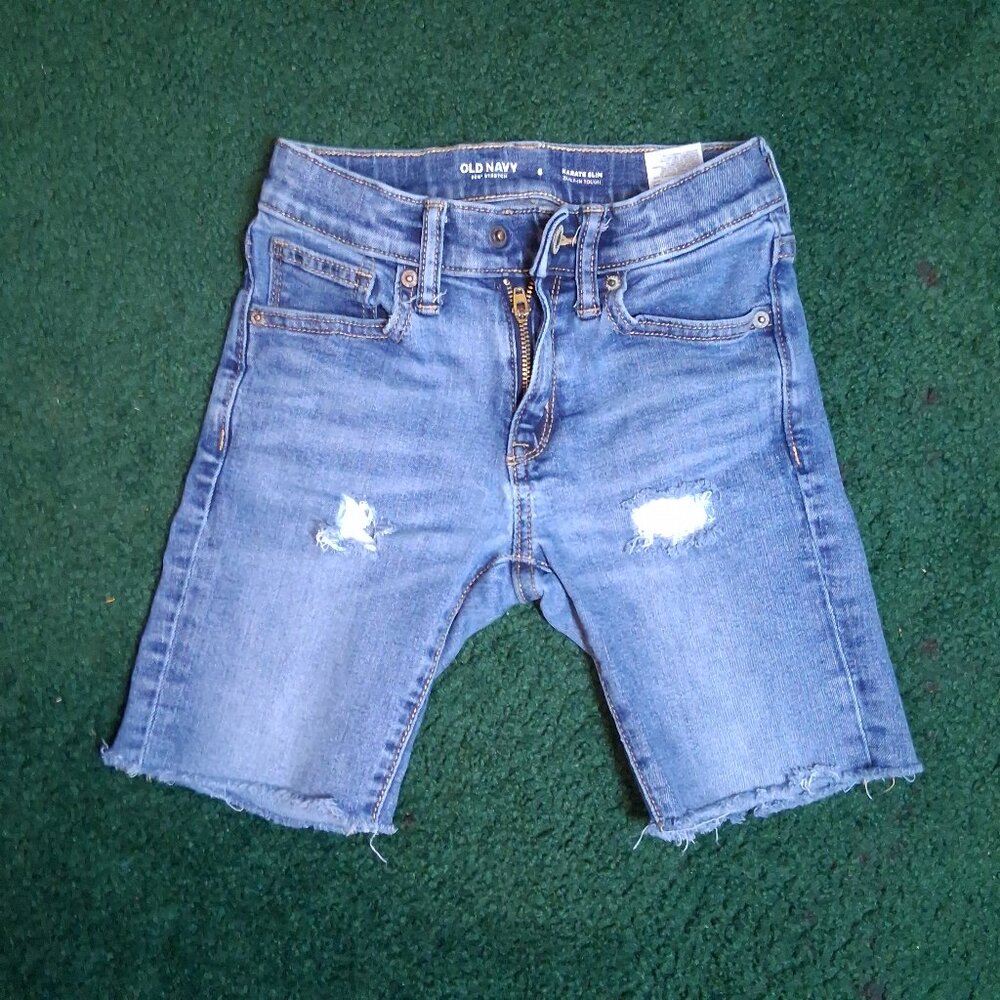 Old Navy Boys Karate Slim Distressed Denim Shorts - Size 6